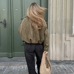 Blusão Bomber Mulher – Casaco Vintage Chic com Colo Dobrado