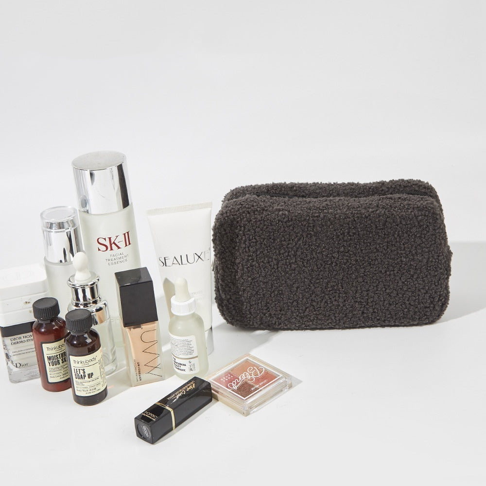 Bolsa Suave de Veludo – Cuidados & Cosméticos