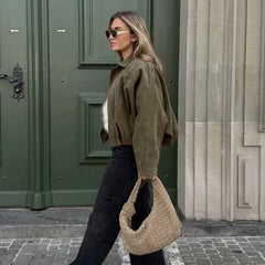 Blusão Bomber Mulher – Casaco Vintage Chic com Colo Dobrado