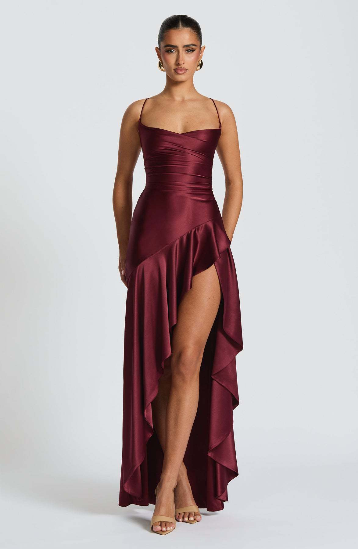 Vestido Fendido de Alças para Mulher – Estilo Verão Elegante